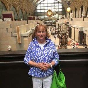 Meet your Posher, Angela